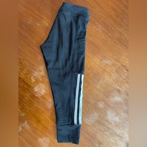 Adidas Girls Capri Jogger- XS